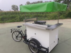 triciclo cargo bike roma rosticceria street food