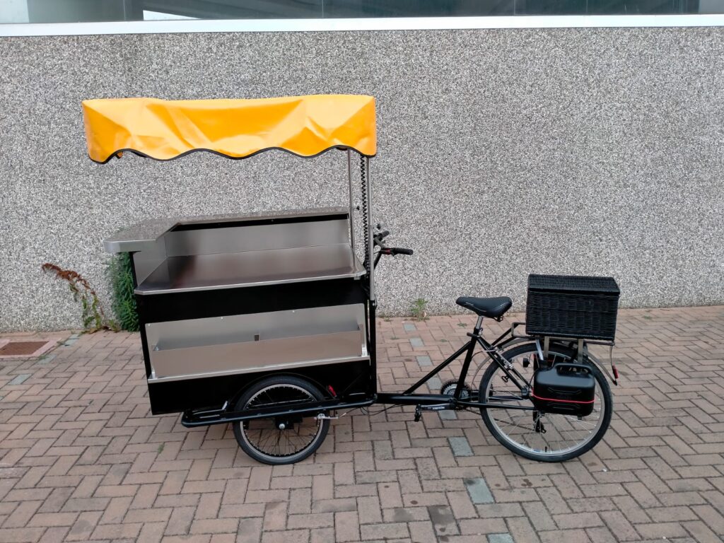 TRICICLO CARGO BIKE COCKTAIL STREET FOOD