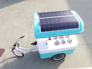 TRICICLO CARGO BIKE ITALY GELATERIA AUTONOMA